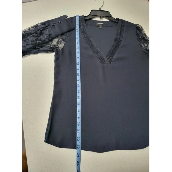 Express Black Lace Sleeve V Neck Sheer Blouse Top Women's Size 6 - Picture 8 of 9